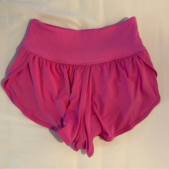 Free people run shorts - Picture 2 of 4